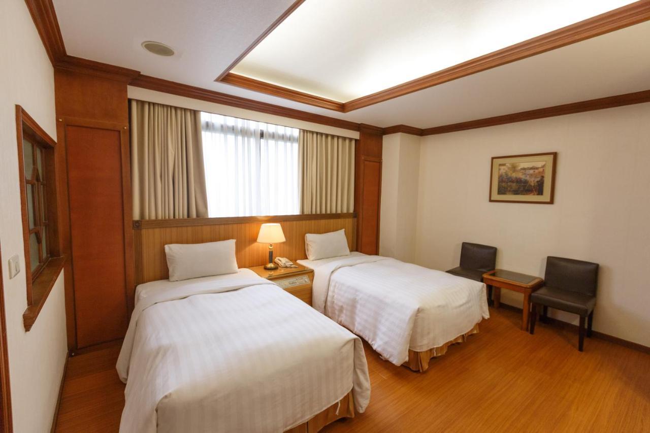 Emperor Hotel Kao-siung Exteriér fotografie